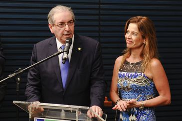 Eduardo Cunha e a mulher Claudia Cruz (Foto: Marcelo Oliveira)
