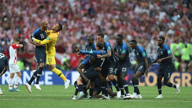 Festa dos franceses na Rússia (Foto: Fifa)