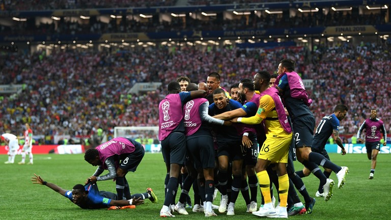 Seleção francesa comemora a conquista (Foto: Fifa)