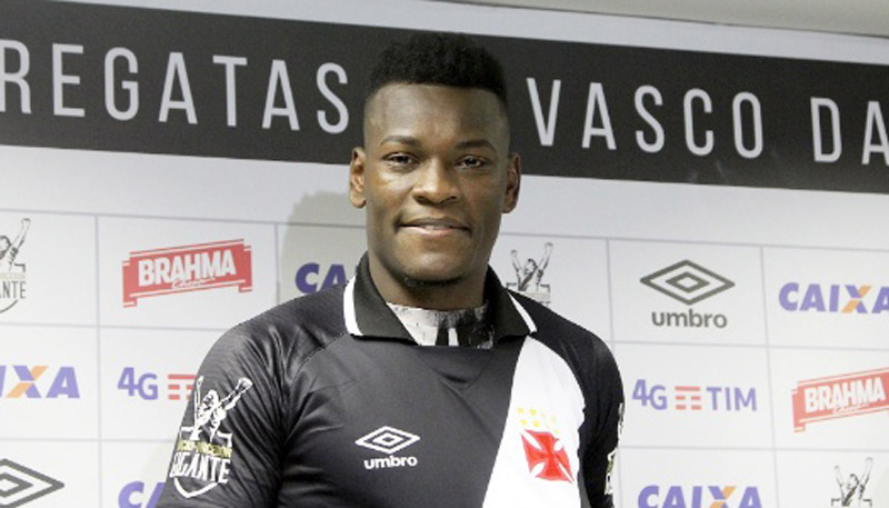 Paulão deve retornar ao Inter, onde tem contrato até 2019 (Foto: Paulo Fernandes / Vasco.com.br)