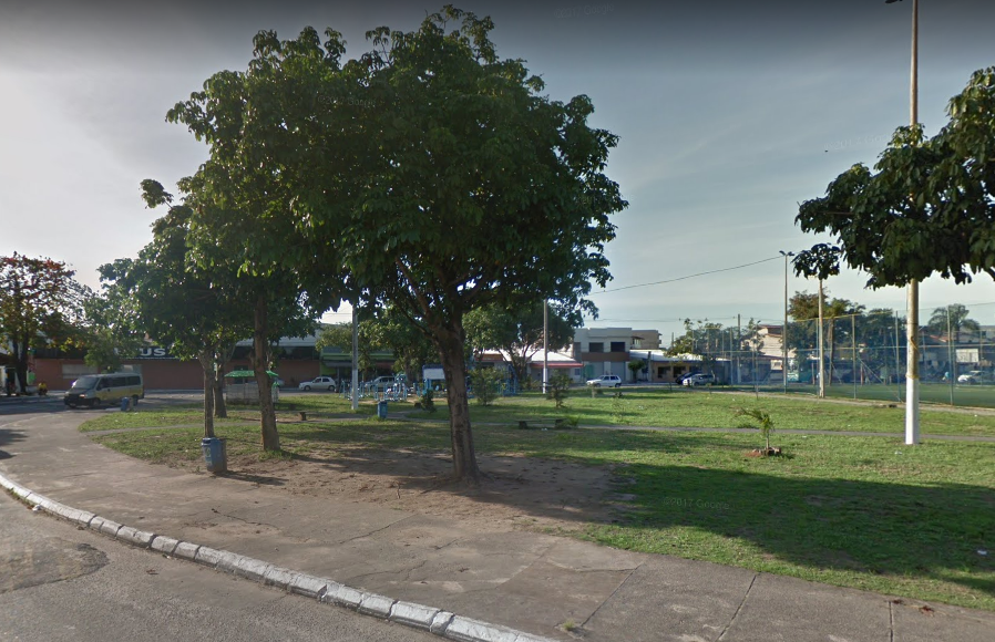 Praça de Araças (Foto: Google Maps)