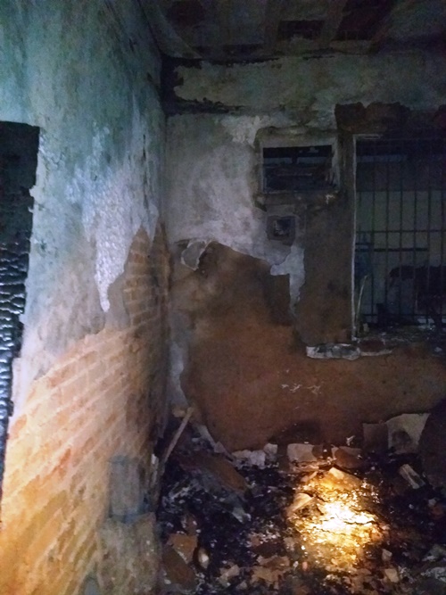 Quarto dos irmãos Kauã e Joaquim, que morreram carbonizados.