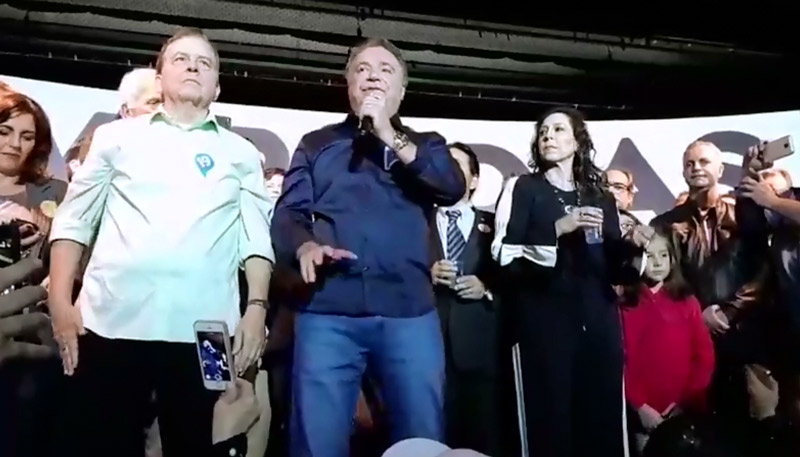 Álvaro Dias foi apresentado como candidato neste sábado (Foto: Reprodução)