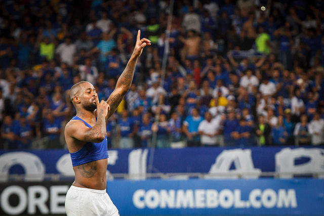 Dedé está jogando demais (Foto: Vinnicius Silva/Cruzeiro E.C)