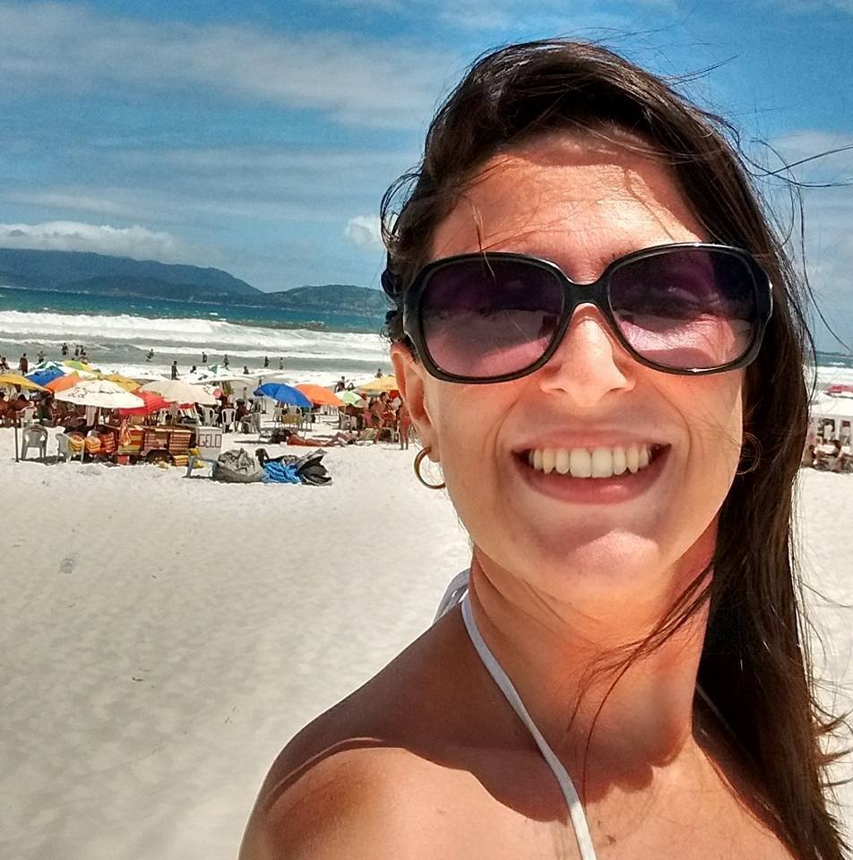 Joelma Merson tinha 41 anos e era enfermeira do Ifes de Alegre. (Foto: Reprodução Facebook)
