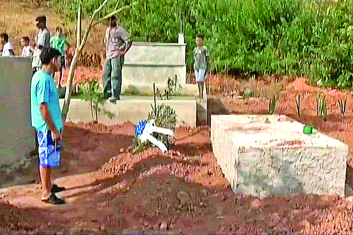 Cemitério onde foi enterrado o corpo da vítima de atropelamento. (Foto: Divulgação PC)
