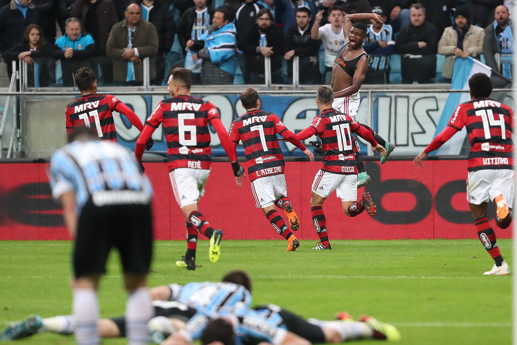 Lincoln empata para o Fla aos 49 minutos do segundo tempo (Foto: Gilvan de Souza/Flamengo)
