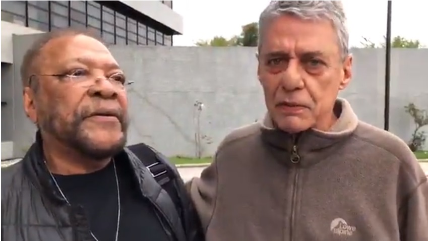Chico Buarque e Martinho da Vila visitam Lula na prisão (Foto: Reprodução/ Youtube)