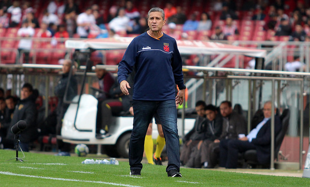 Jorginho já balança (Foto: Carlos Gregório Jr/Vasco.com.br)