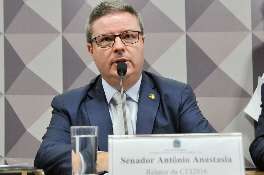 Senador Antônio Anastasia é o líder da pesquisa ao Governo (Foto: Agência Senado)