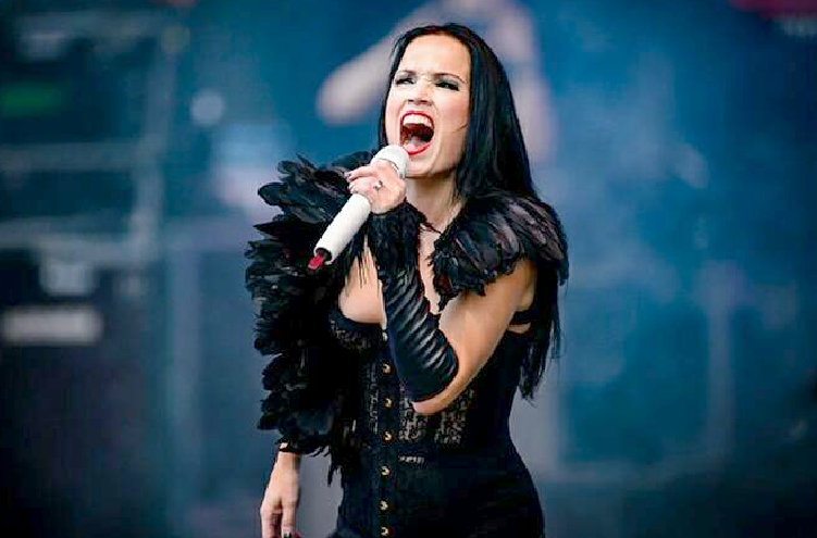 Tarja Turunen apresentará o show “Act II (Foto: Divulgação/Tim Tronckoe)