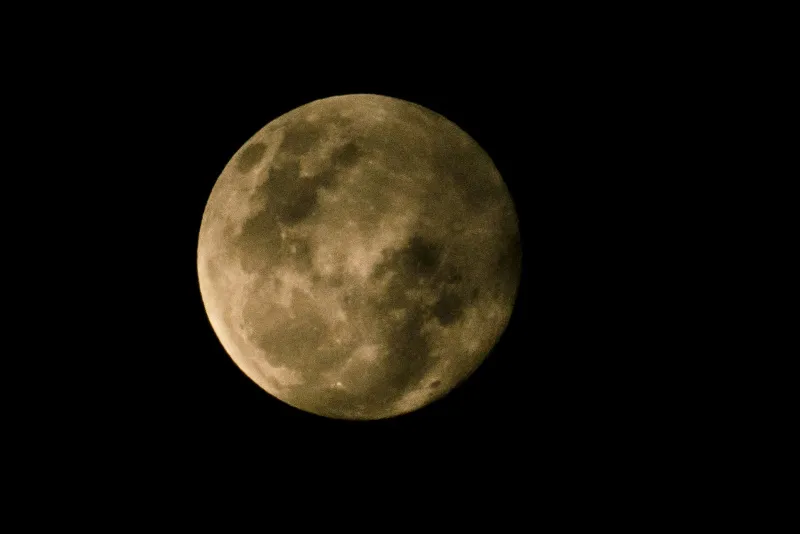 Imagem ilustrativa da imagem Pela primeira vez em 20 anos, próxima sexta-feira 13 será de lua cheia