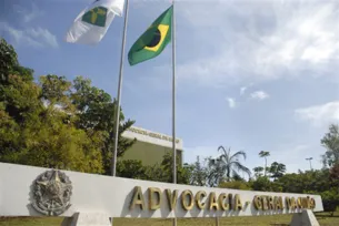 Imagem ilustrativa da imagem Acordo rende R$ 1 bilhão para advogados da AGU