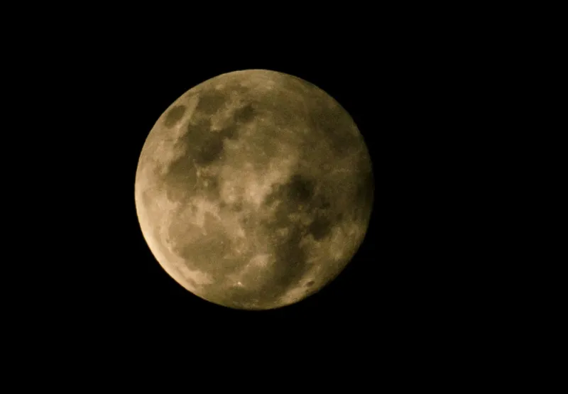 Visitantes poderão apreciar a lua cheia do ponto mais alto de Vitória