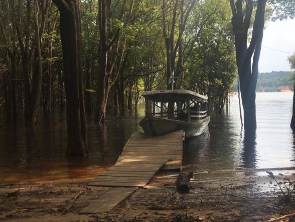 A atriz Leandra Leal publicou em sua conta no Instagram foto do local onde Aruanas está sendo gravada. (Foto: Reprodução Instagram)