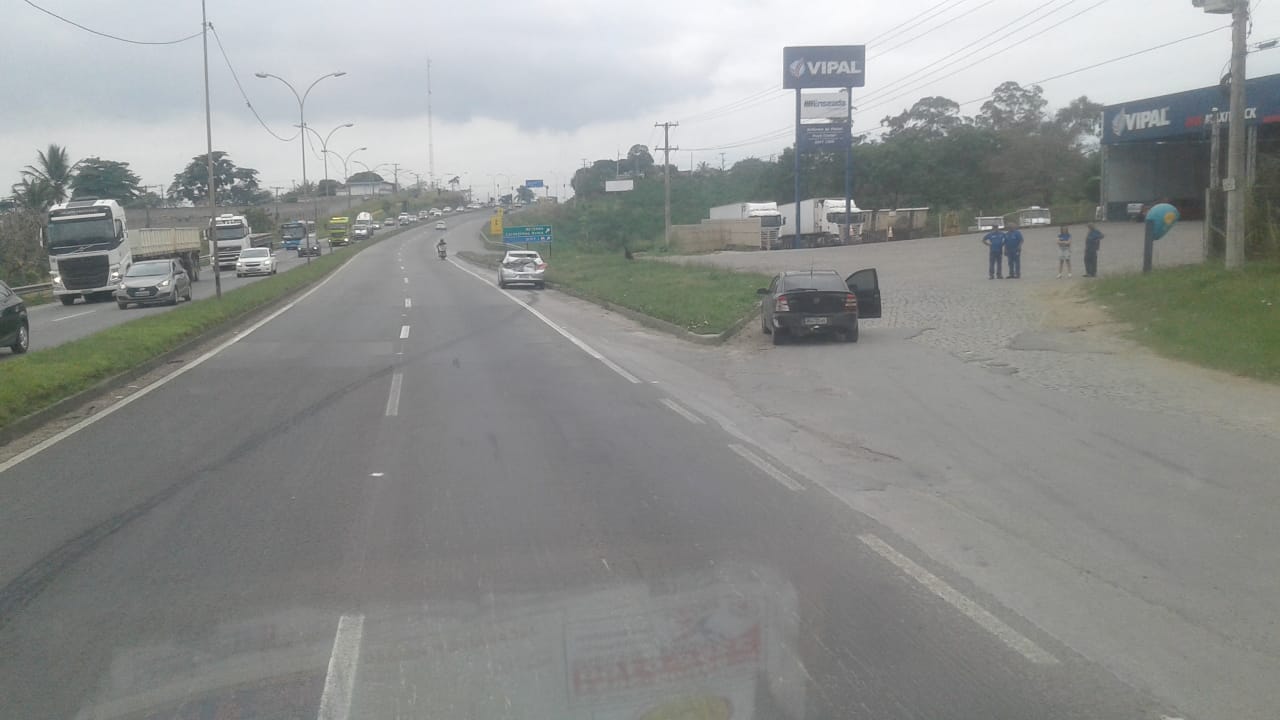 Acidente na BR-101, em Barro Branco (Foto: Reprodução)