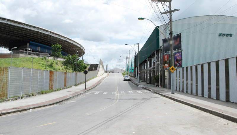 Confusão aconteceu dentro de uma boate, em Cariacica (Foto: Fábio Nunes / AT)