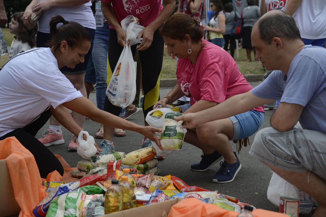 Doação de alimentos (Foto: Tomaz Silva/ Agência Brasil)
