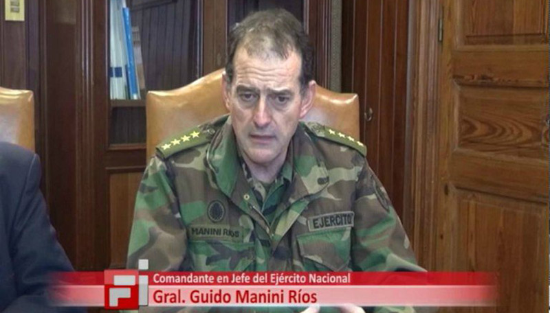 Guido Manini Ríos ficará preso por 30 dias (Foto: Reprodução / TV)