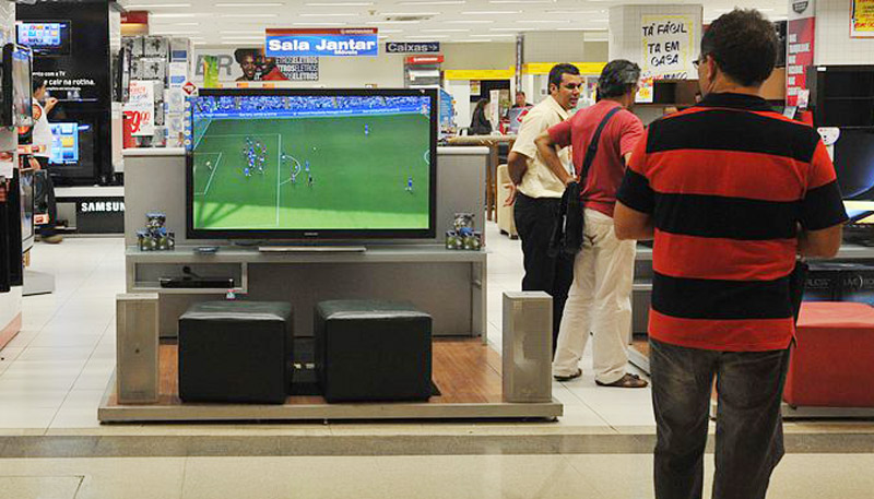 Total de empregados no setor privado com carteira de trabalho assinada se manteve em 33 milhões (Foto: Marcelo Casal/Agência Brasil)