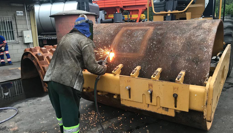 Droga estava escondida dentro de rolos-compressores (Foto: Divulgação / PF)