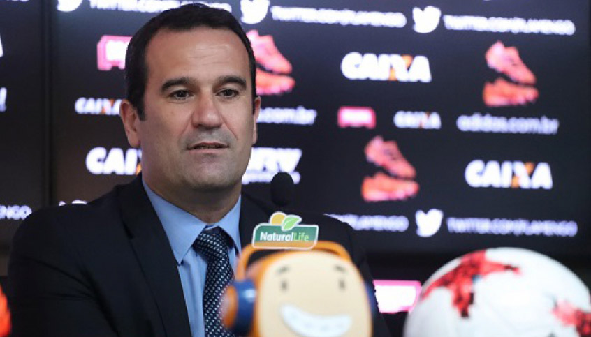 Ricardo Lomba detonou a atuação da equipe no Maracanã (Foto: Gilvan de Souza / Flamengo)