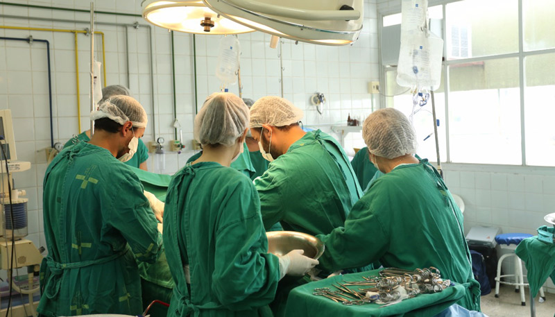 Esta foi a primeira vez que o procedimento foi realizado no hospital (Foto: Divulgação / HGL)