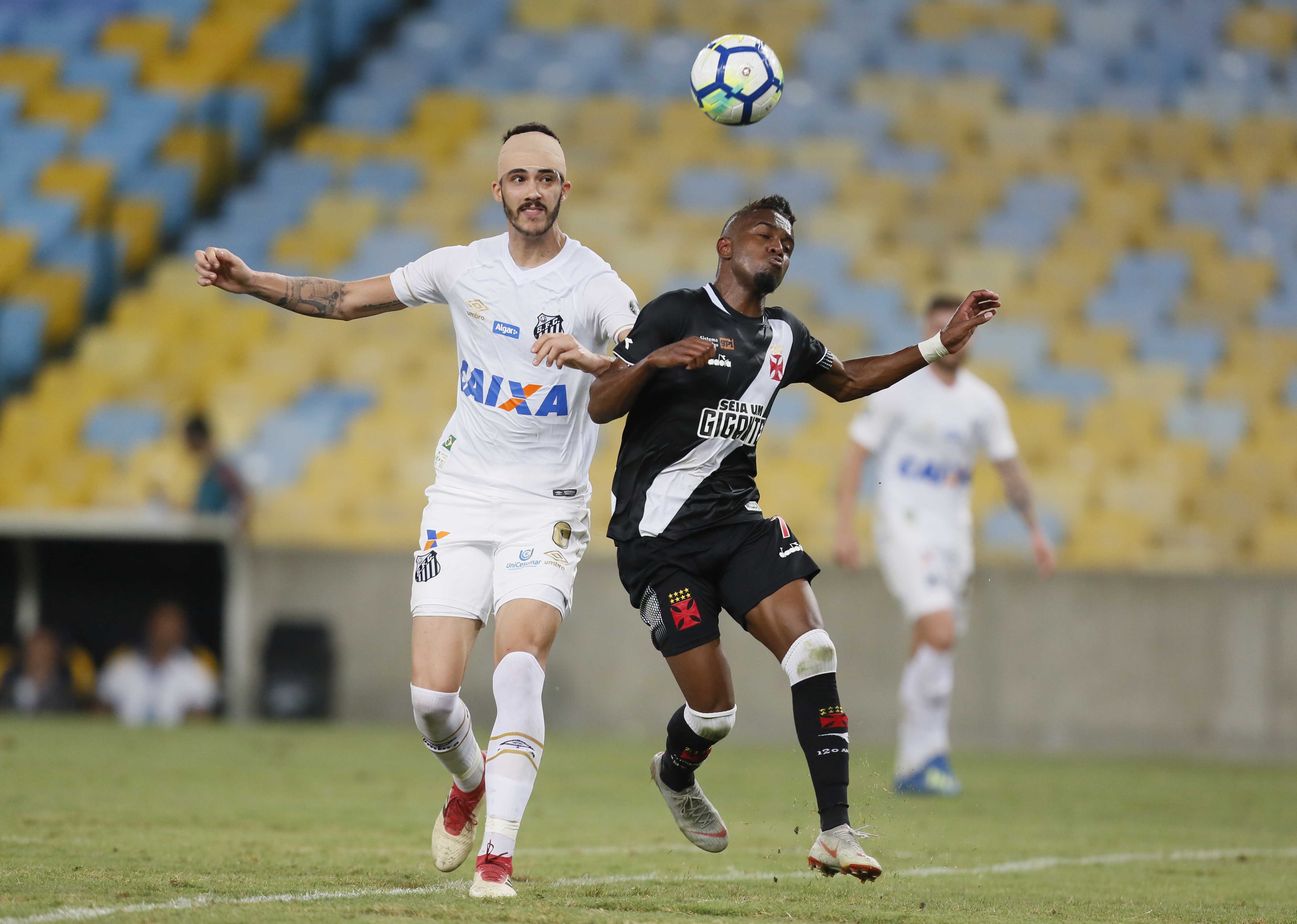 O vascaíno Kelvin saiu vaiado de campo (Foto: Rafael Ribeiro/Vasco)