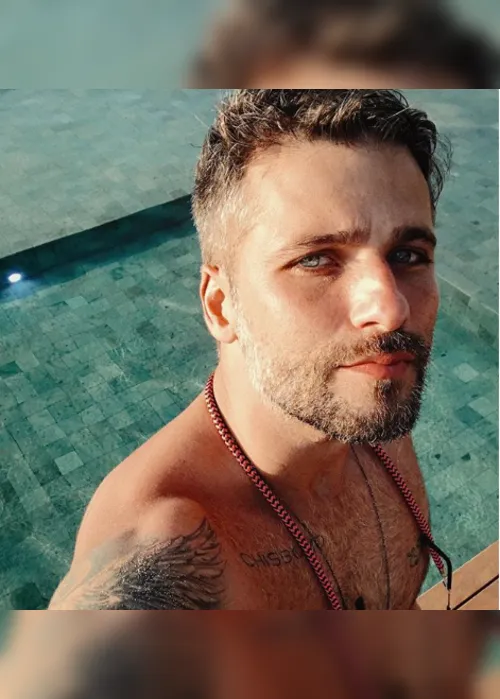 Imagem ilustrativa da imagem Bruno Gagliasso é internado e passa por nova cirurgia
