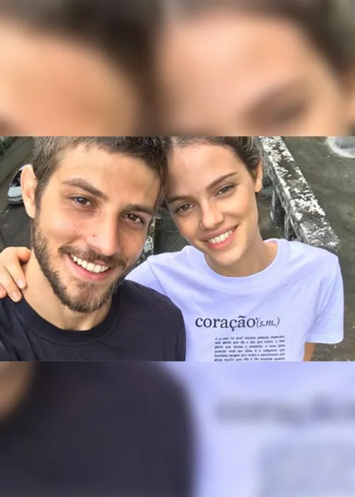 Imagem ilustrativa da imagem Em novo projeto musical, Chay Suede canta sobre casar e ser pai