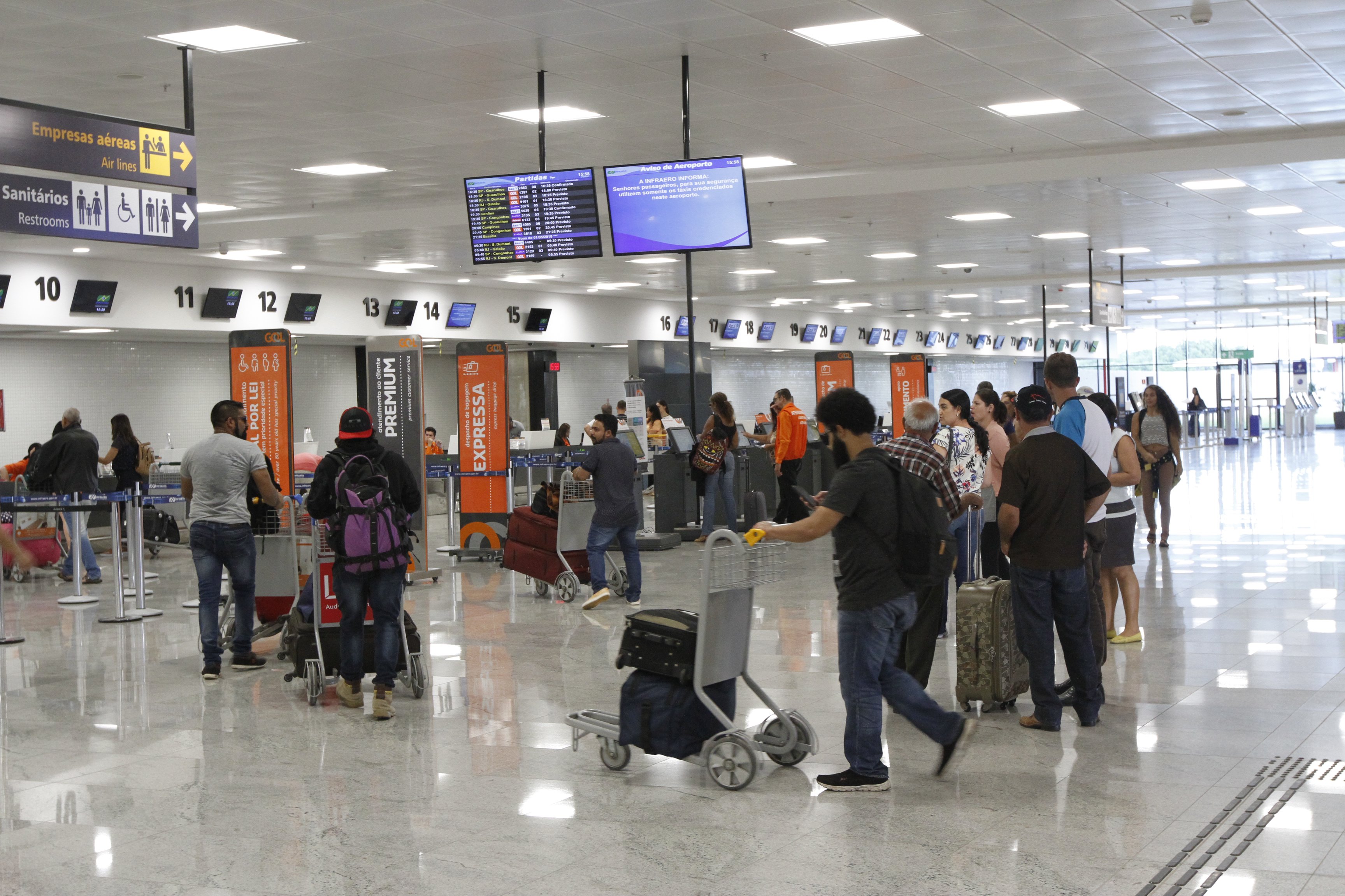 Movimentação no Aeroporto de Vitória. (Foto: Leone Iglesias/Arquivo AT 30/04/18)