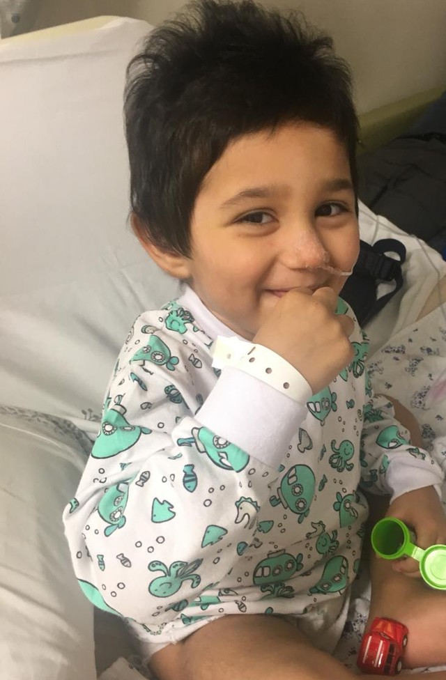 Bernardo tem três anos e, pela segunda vez, luta contra a leucemia (Foto: Arquivo Pessoal)