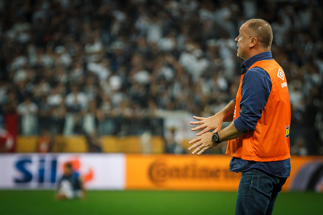 Mano Menezes é bicampeão com o Cruzeiro (Foto: Vinnicius Silva/Cruzeiro)