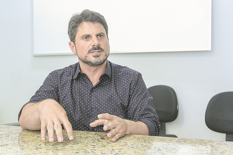Marcos do Val (PSL) é instrutor da Swat desde 2000. (Foto: Beto Morais/AT )