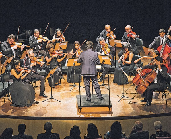 No concerto, a Orquestra Camerata Sesi tocará clássicos do rock (Foto: Divulgação/Thiago Guimarães)