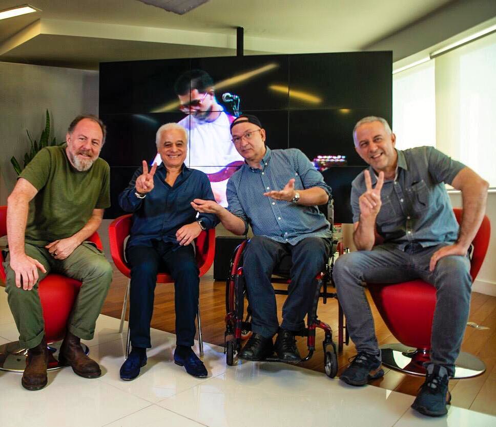 "Estamos muito animados para a nossa 4ª participação no festival", escreveu a banda no Instagram (Foto: Reprodução/ Instagram)