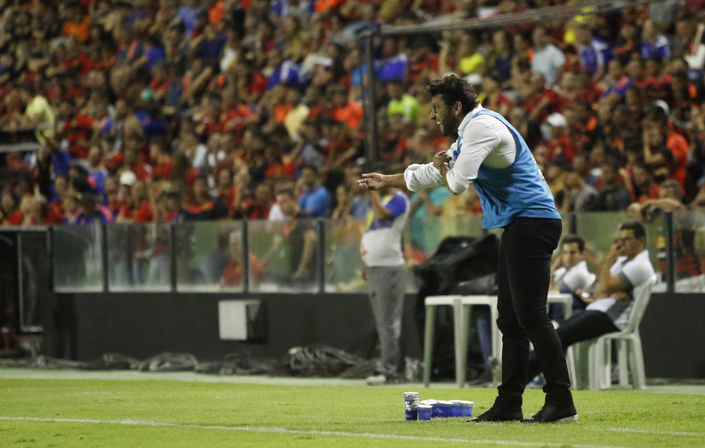 Alberto Valentim tem péssimo aproveitamento no Vasco (Foto: Carlos Gregório Jr./Vasco)