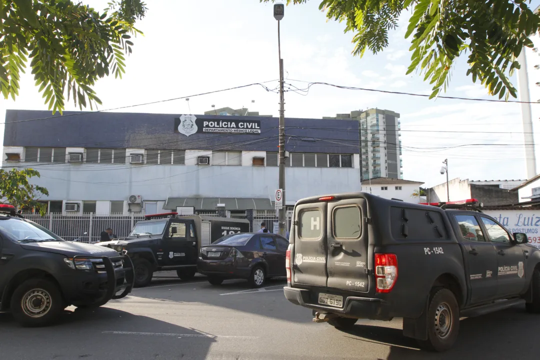 Imagem ilustrativa da imagem Princípio de incêndio é registrado no prédio do Departamento Médico Legal