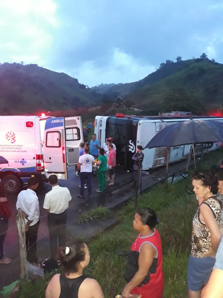 Acidente aconteceu na Serra de Anutiba, distrito de Alegre (Foto: Jeane Ramos)