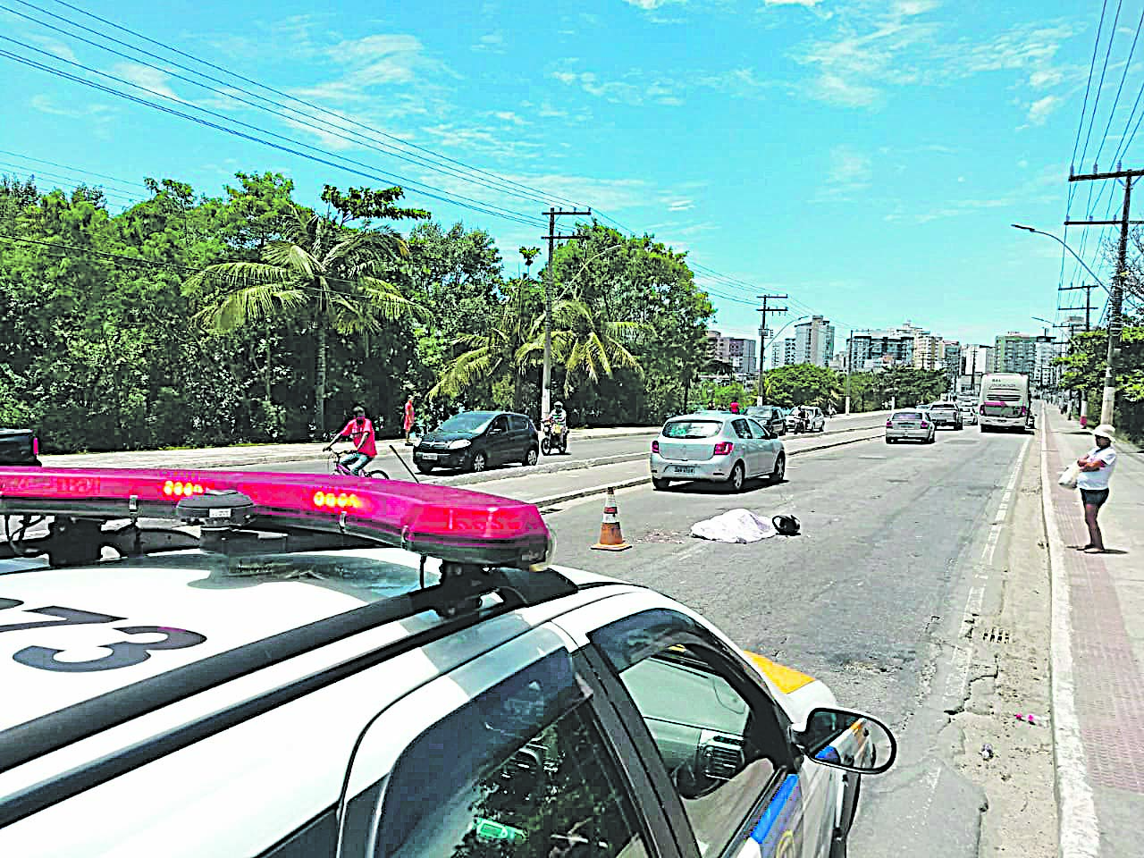 Simone Corrêa, 40, caiu da moto em que estava com o marido e foi atropelada por ônibus. (Foto: Fábio Nunes/AT)