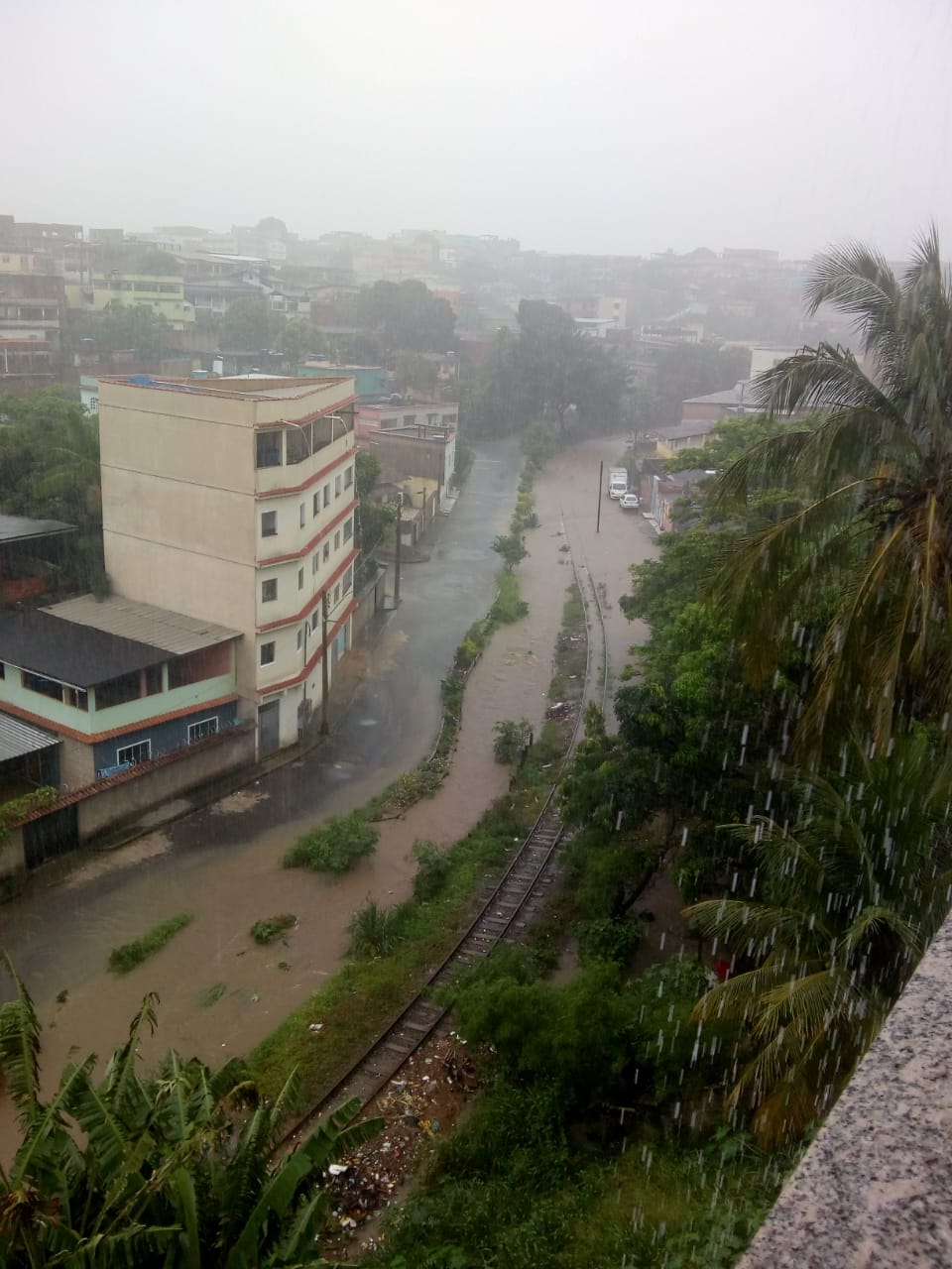 Alagamento no bairro Boa Sorte, em Cariacica (Foto: Forllan de Albuquerque)