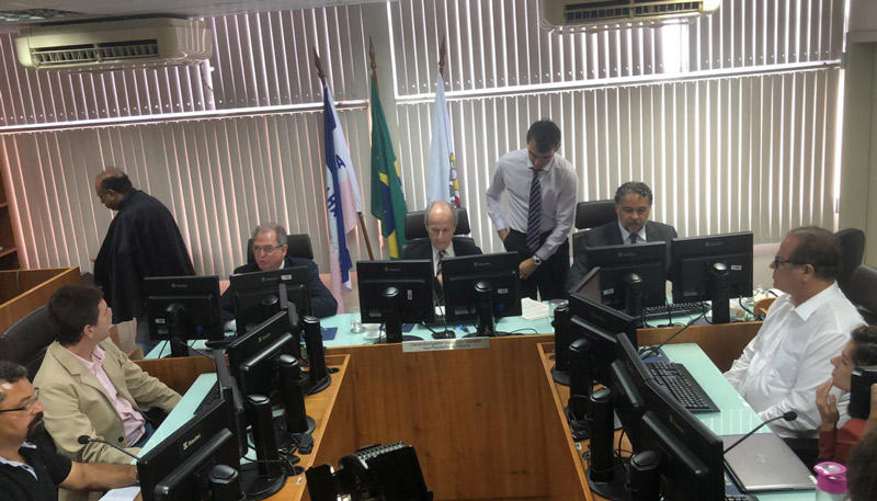 Audiência foi realizada no Tribunal Regional do Trabalho (Foto: Lucas Rezende / AT)