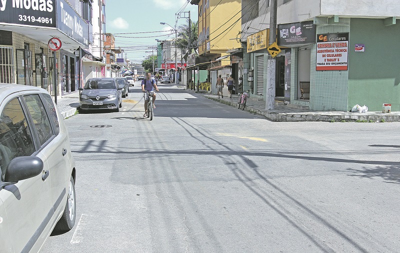 A briga ocorreu, na esquina das ruas 42 e 23, do bairro Santa Mônica, em Vila Velha (Foto: Arquivo/AT)