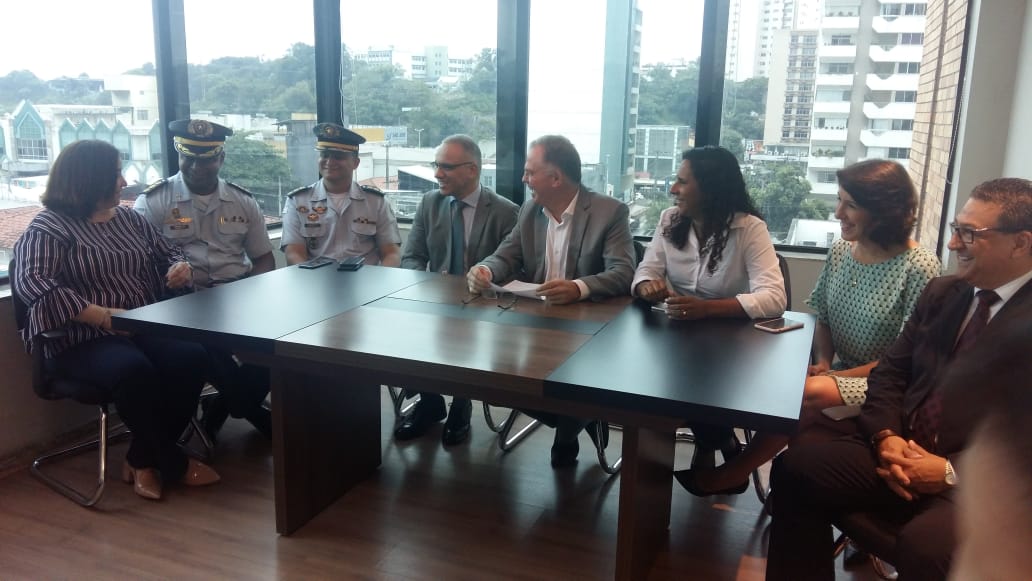 Casagrande anuncia novos integrantes do governo. (Foto: Fabiana Tostes)