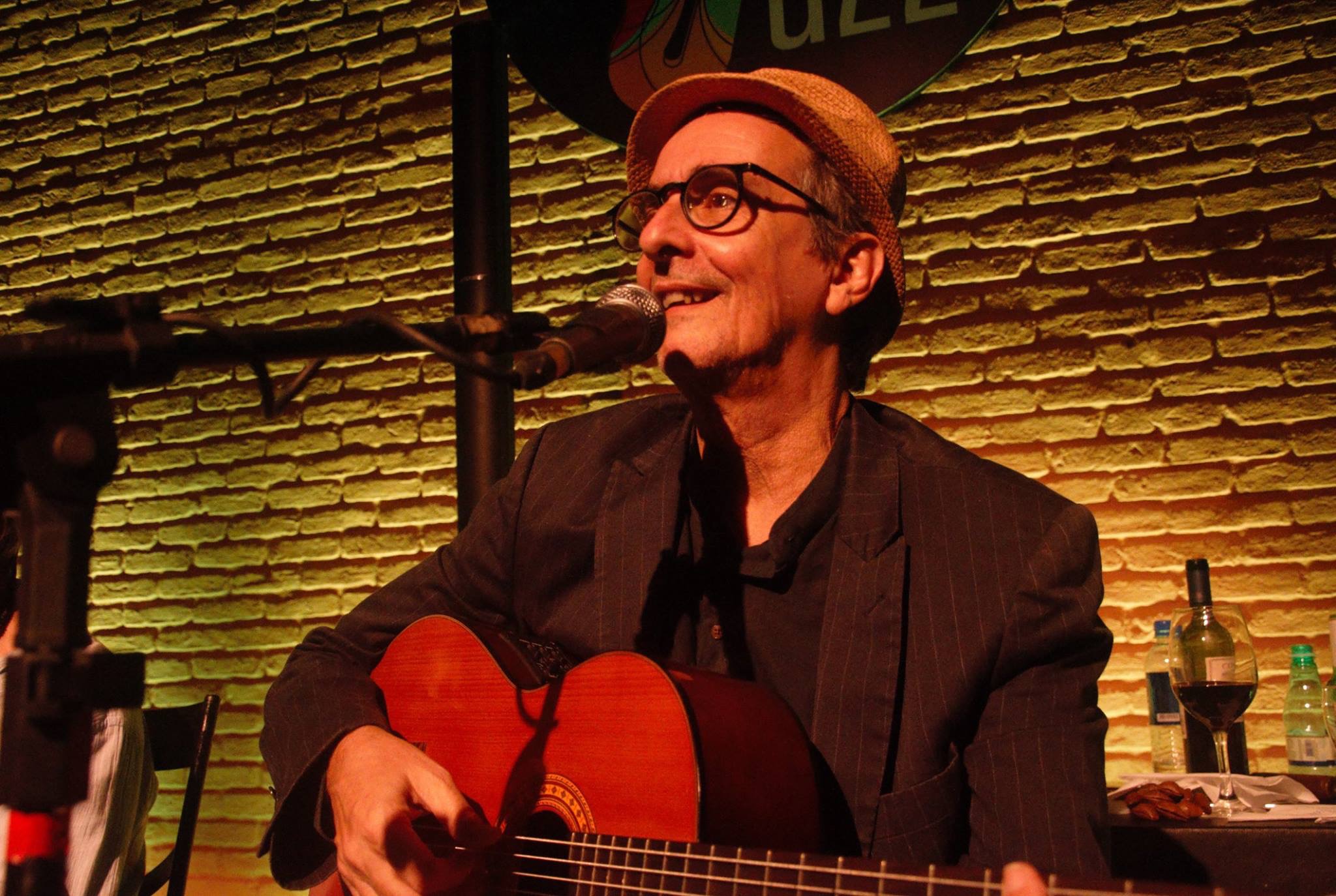 Carlos Papel, cantor e compositor (Foto: Divulgação/Centro Cultural Sesc Glória)