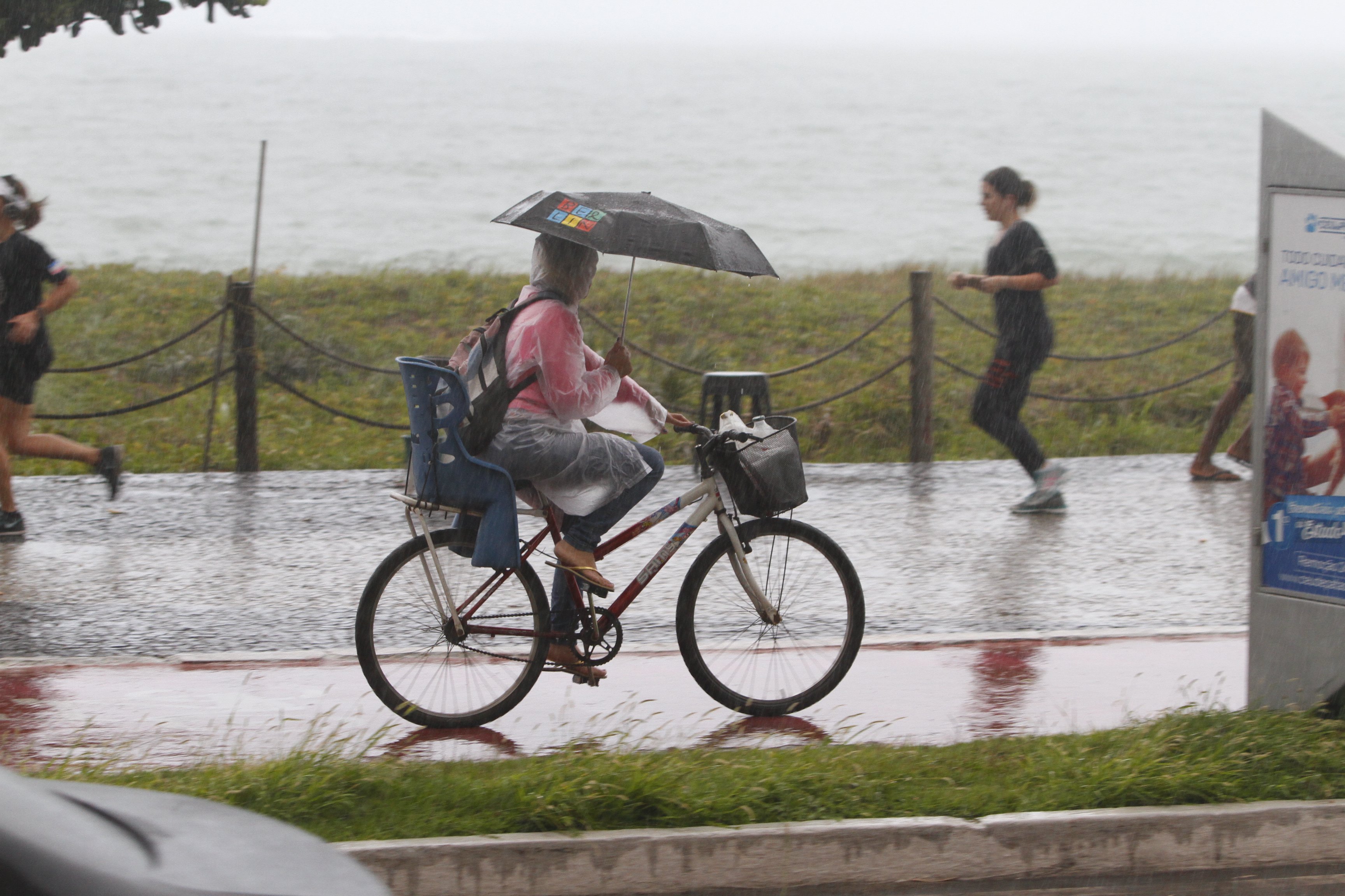 Calçadão da Praia da Costa, em Vila Velha. (Foto: Thiago Coutinho/ Arquivo AT 26/09/17)