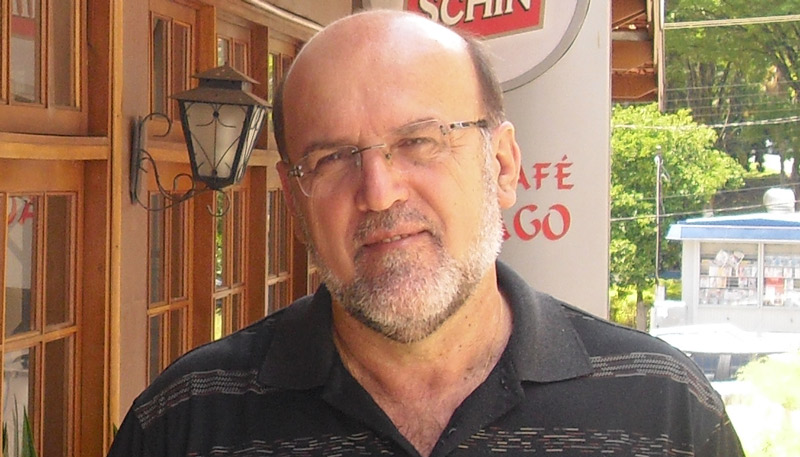 Edebrande Cavalieri é doutor em Ciências da Religião (Foto: Acervo Pessoal)