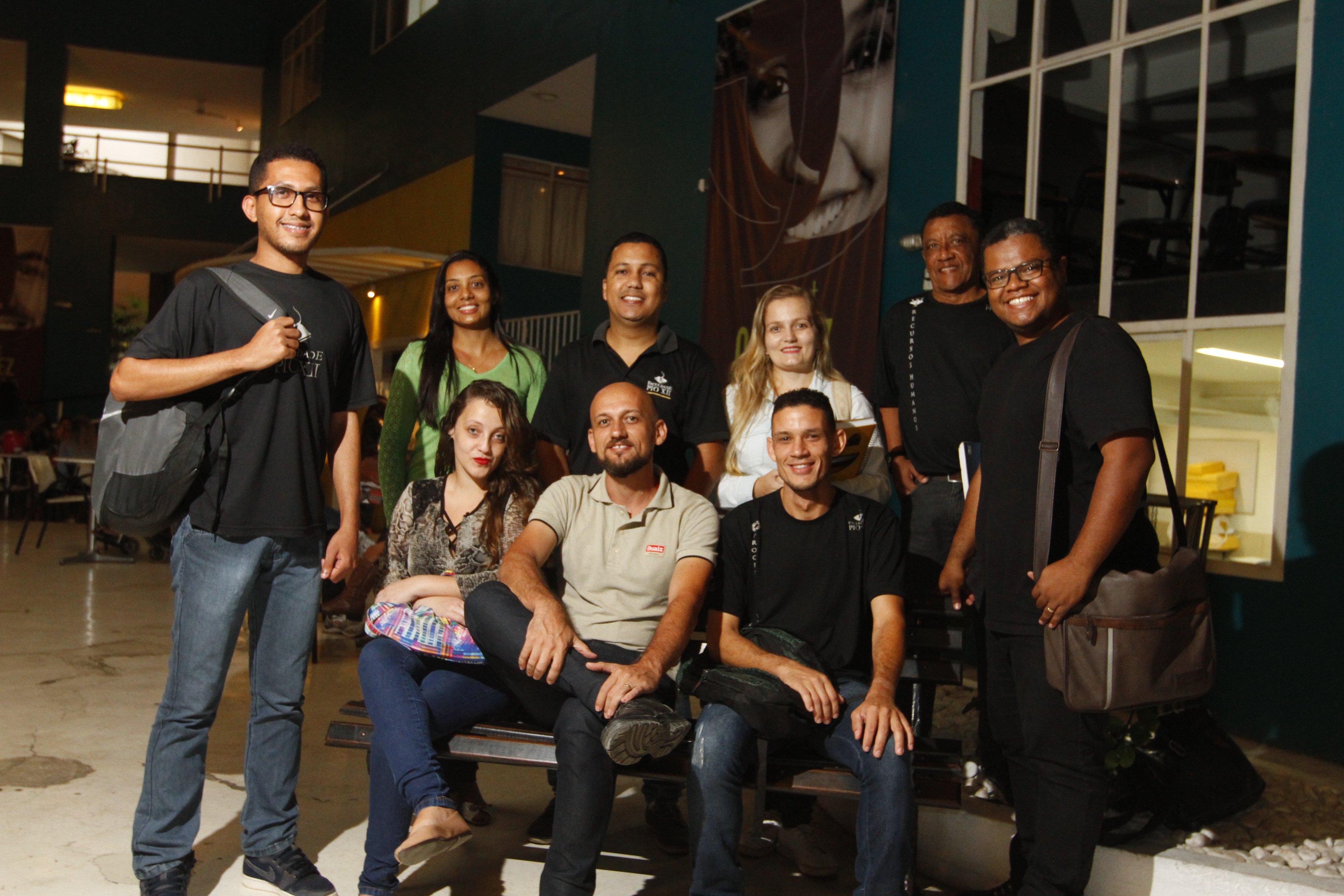 José Luiz Martins, Ludmilla Favoretti, Isaac Andrade Calixto, Isabela Cristina Barbatto, Mario Rogério Leite e Elielder Rodrigues (em pé); Nagila Martins Gomes, Dione Moreira Dias e Rafael Martins da Silva (sentados). (Foto: Thiago Coutinho/Arquivo AT 20/11/18)