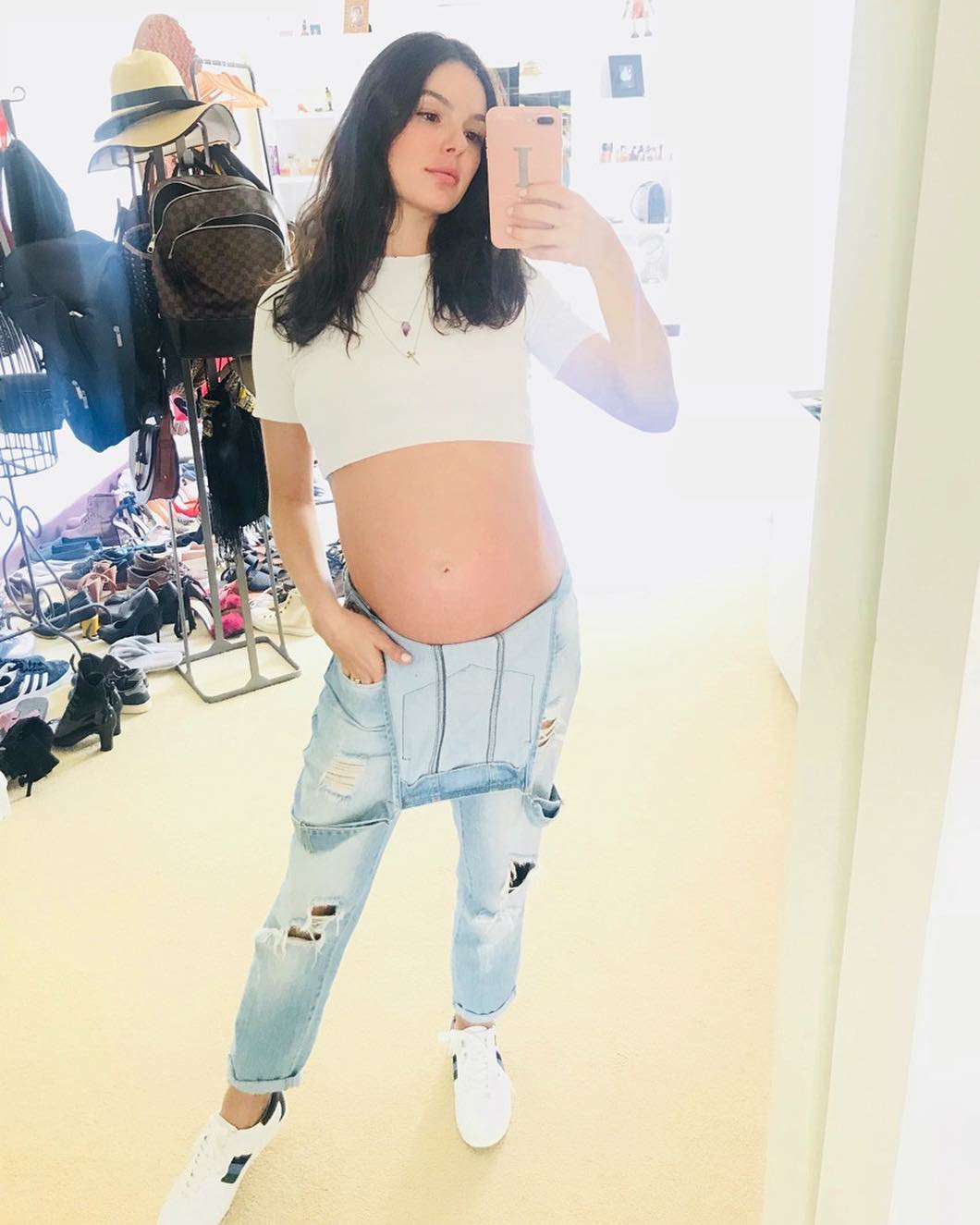 Atriz quando estava grávida de sete meses (Foto: Reprodução/ Instagram Isis Valverde)