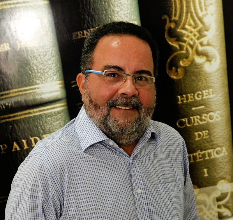 Manoel Goes Neto é presidente do IHGVV e diretor no Instituto Histórico e Geográfico do Espírito Santo (IGHES) (Foto: Acervo Pessoal / Tribuna Livre)